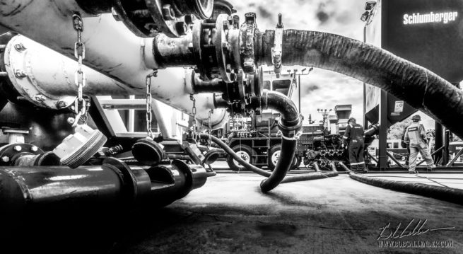 Schlumberger 9172 Black and White by Bob Callender