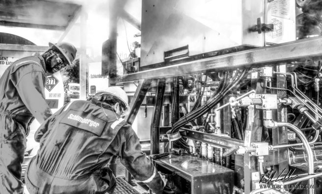 Schlumberger 9457 Black and White by Bob Callender