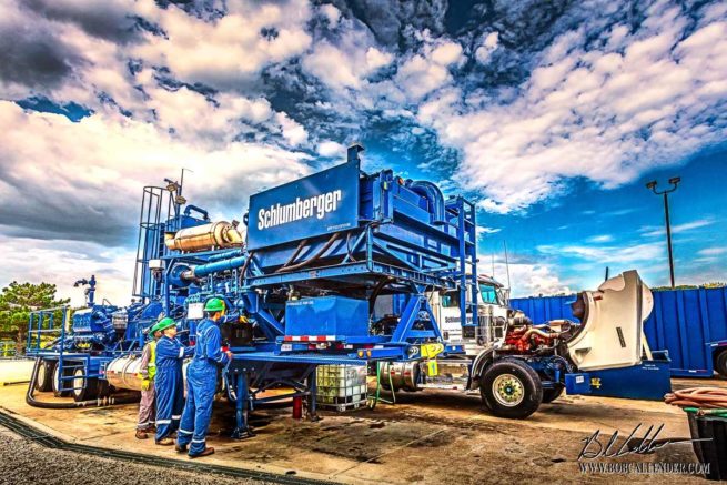 Schlumberger 9225 by Bob Callender